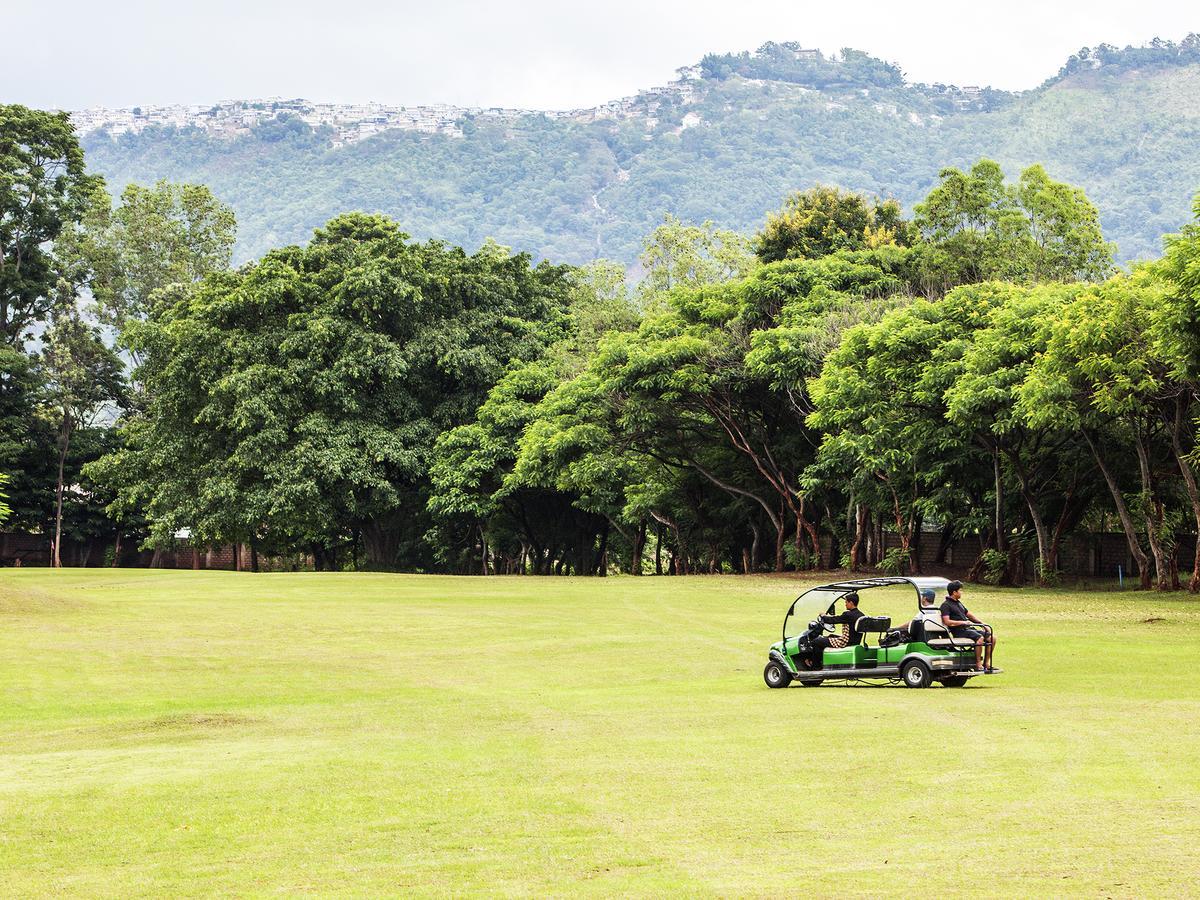 Aye Thar Yar Golf Resort Taunggyi Dış mekan fotoğraf