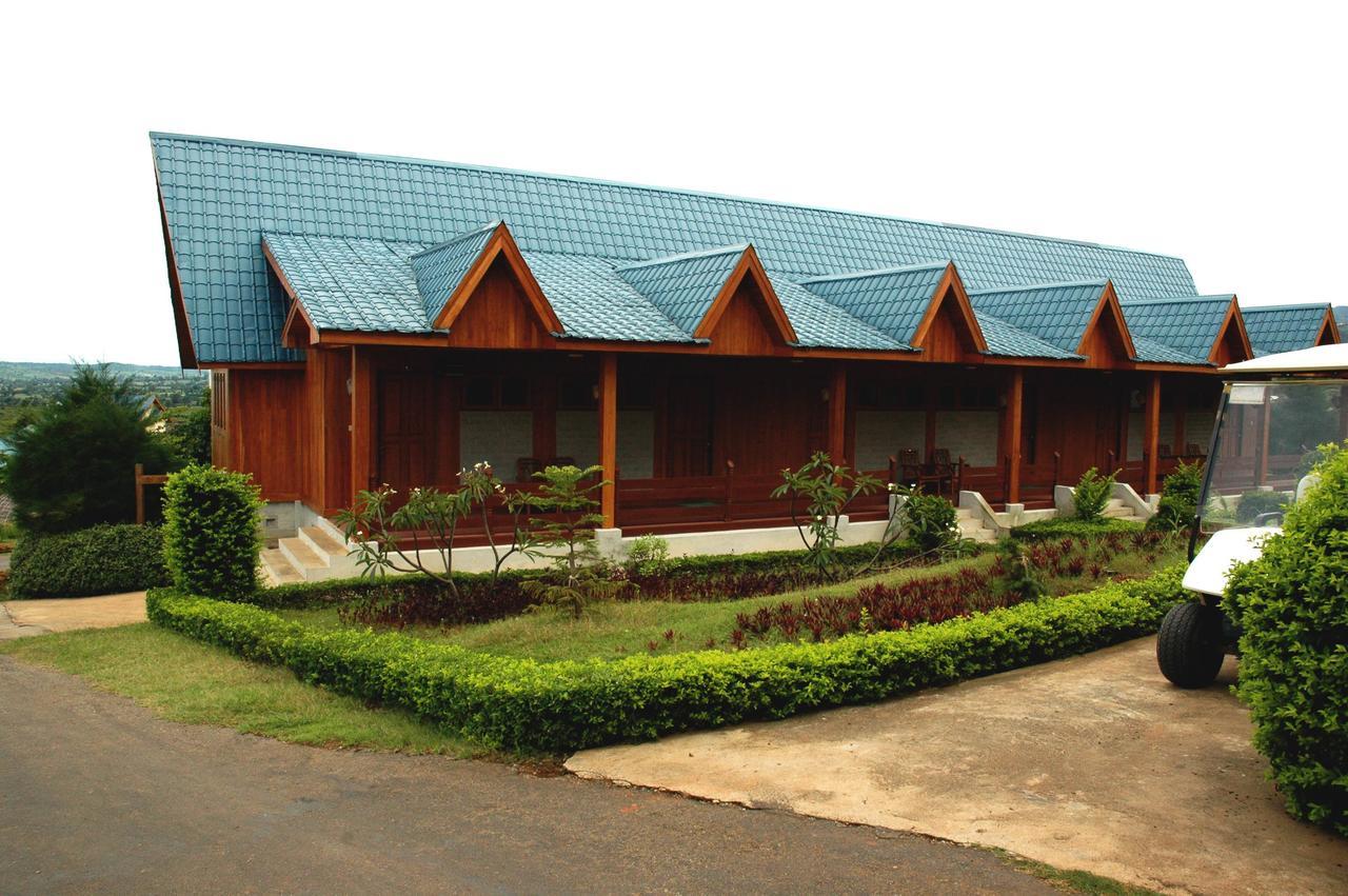 Aye Thar Yar Golf Resort Taunggyi Dış mekan fotoğraf