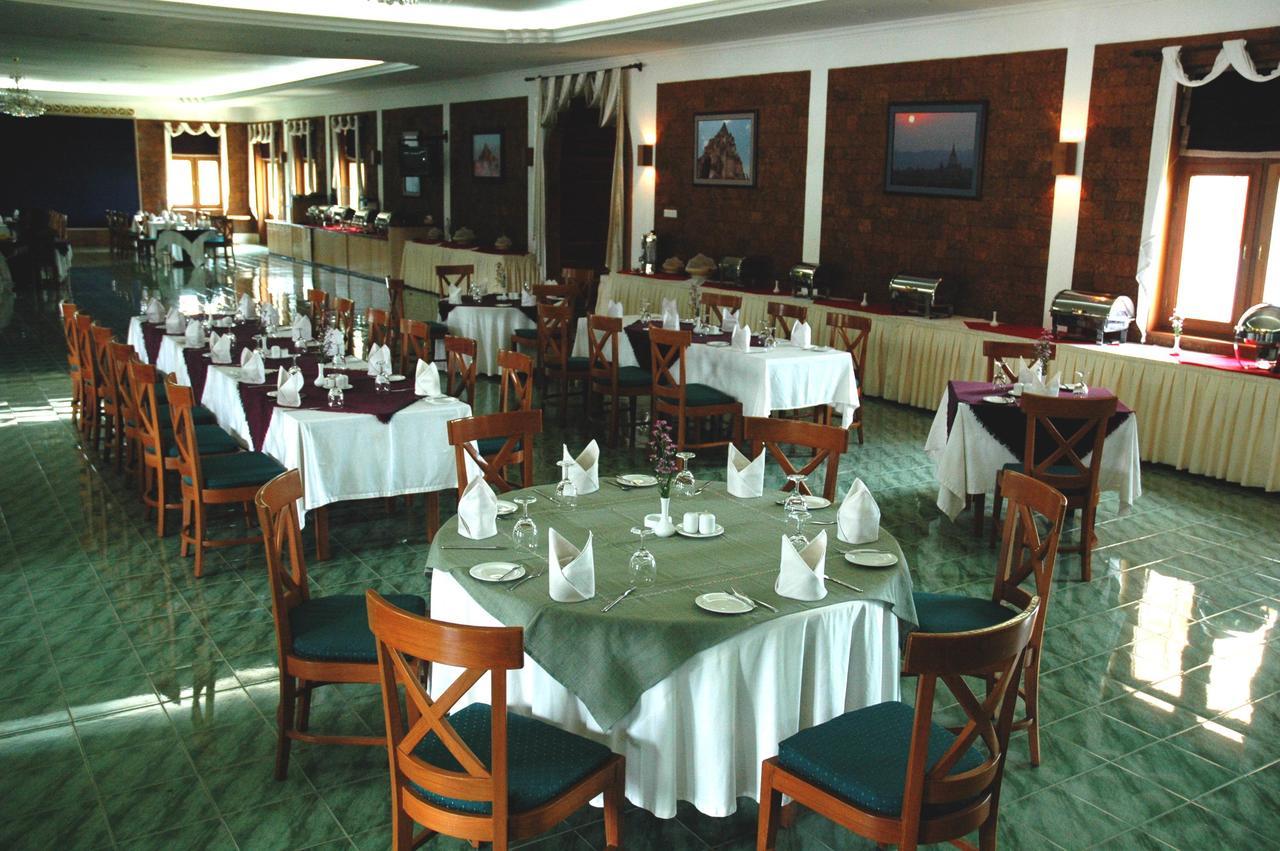 Aye Thar Yar Golf Resort Taunggyi Dış mekan fotoğraf